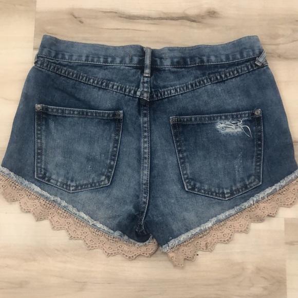 Free People Daisy Chain Lace Denim Shorts / Dark Wash - Picture 3 of 5